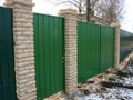 Ворота распашные с калиткой RAL6002