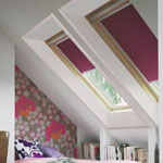 Шторка или жалюзи &laquo;Velux&raquo;