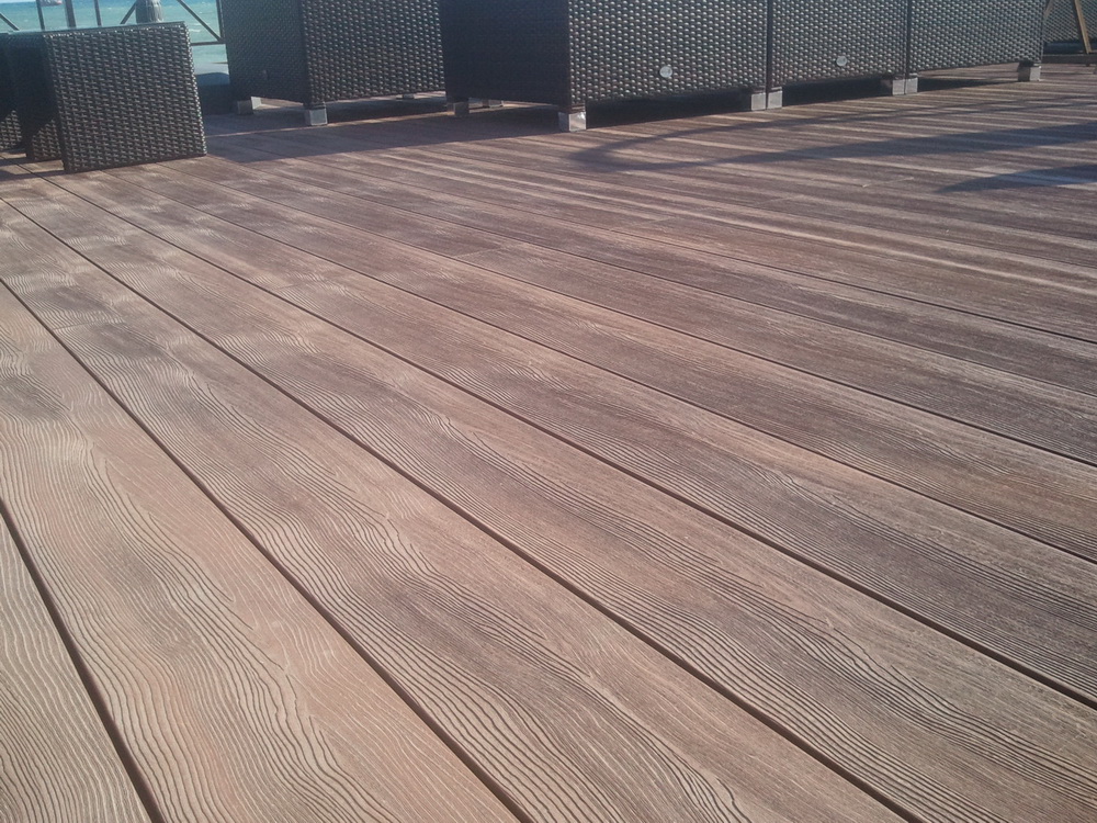 Woozen  Террасная доска с фактурой дерева Вузен