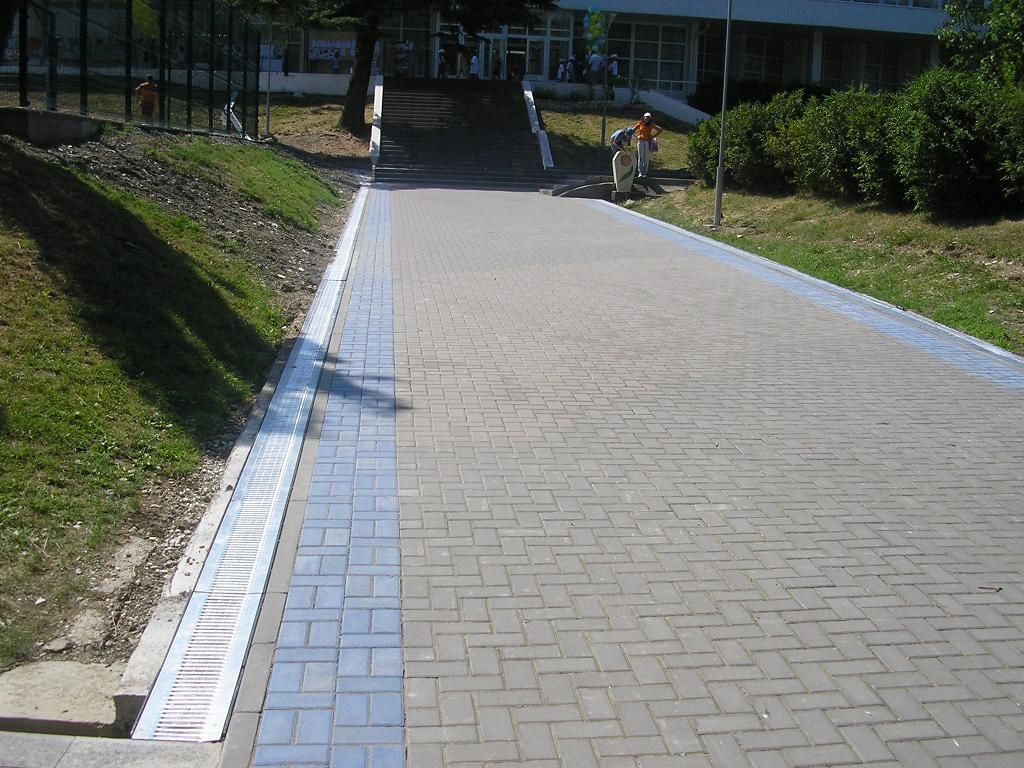 Дренажи - Системы поверхностного водоотвода Aquastok (Аквасток) - Линии каналов