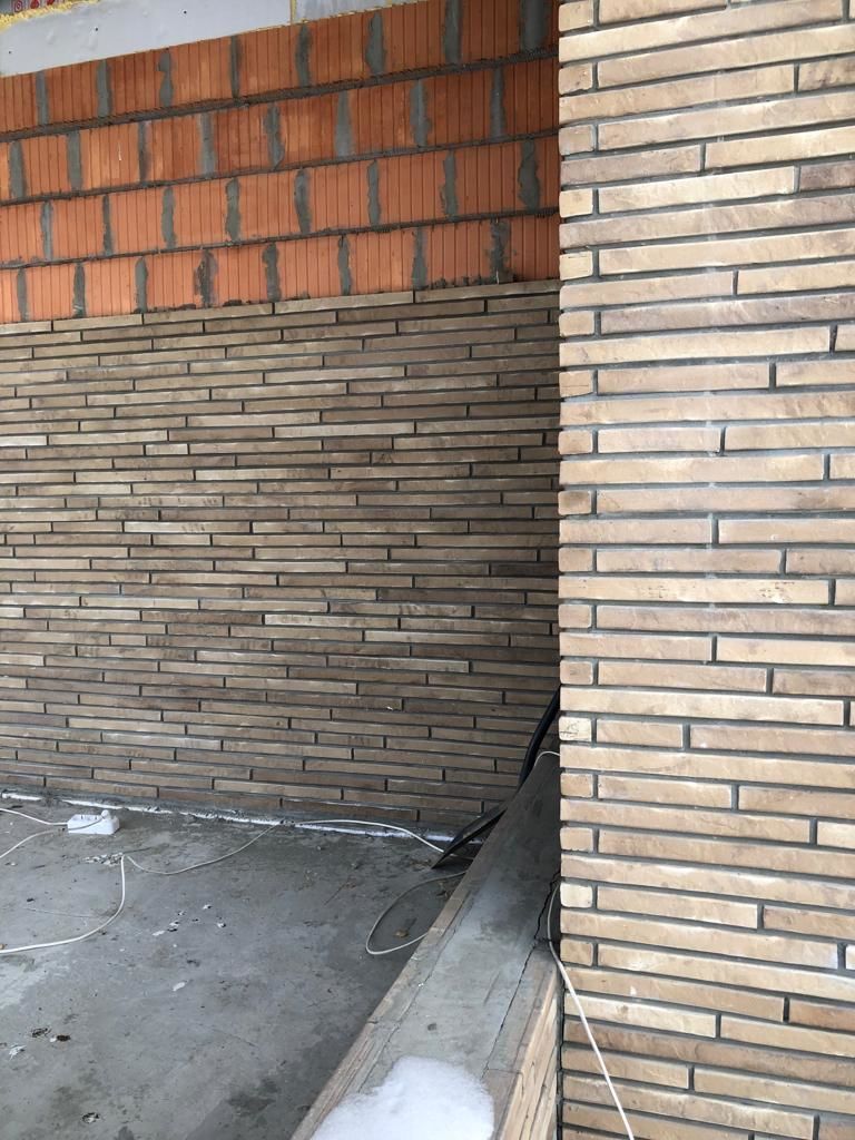 Богандинский КЗ кирпич ручной формовки полнотелый лицевой РИГЕЛЬ