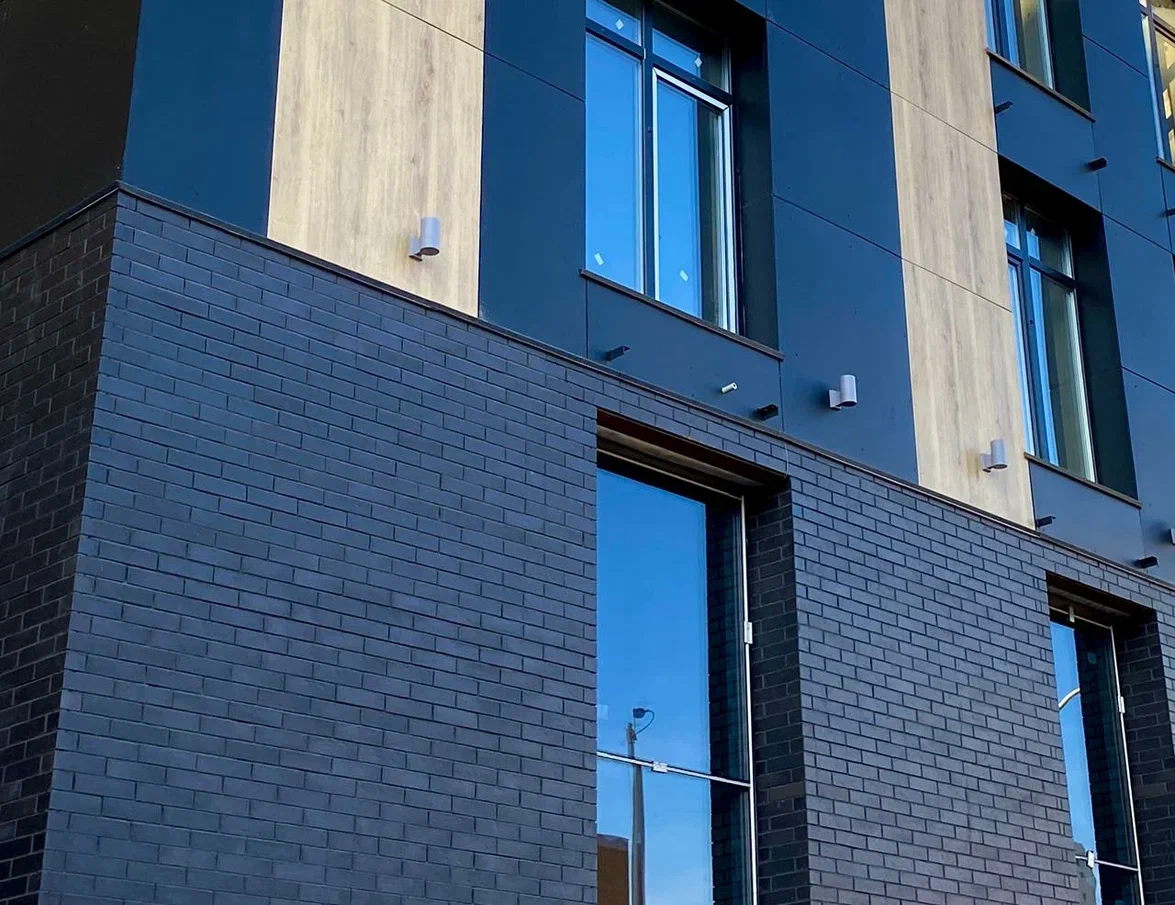 Лицевой кирпич Красная Гвардия серия Black