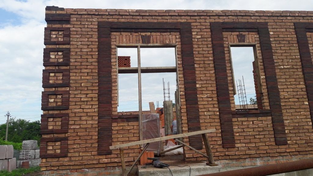 Богандинский КЗ кирпич ручной формовки полнотелый лицевой Котлин (Остерман)
