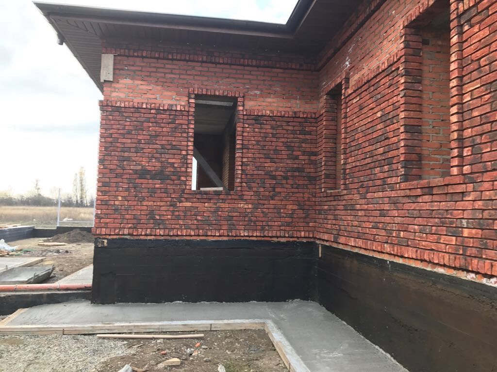 Богандинский КЗ кирпич ручной формовки полнотелый лицевой Охта (Монс)