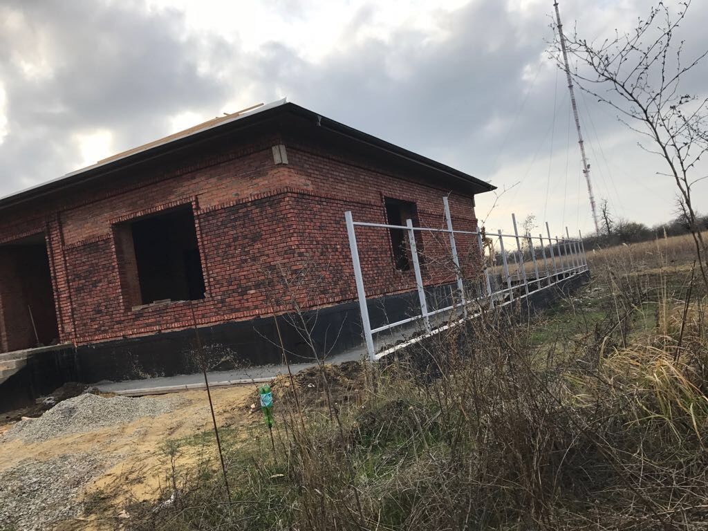 Богандинский КЗ кирпич ручной формовки полнотелый лицевой Охта (Монс)