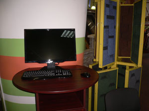 Демонстрационный компьютер в офисе продаж ЮГ