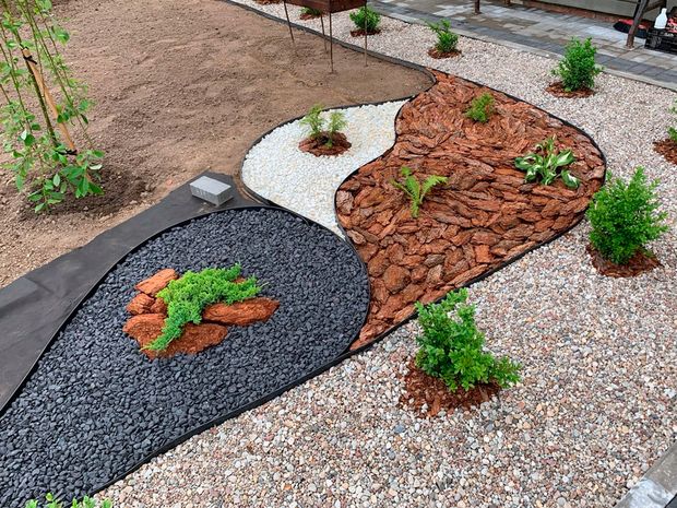 Бордюр тротуарный пластиковый Манго L10000 H55мм черный