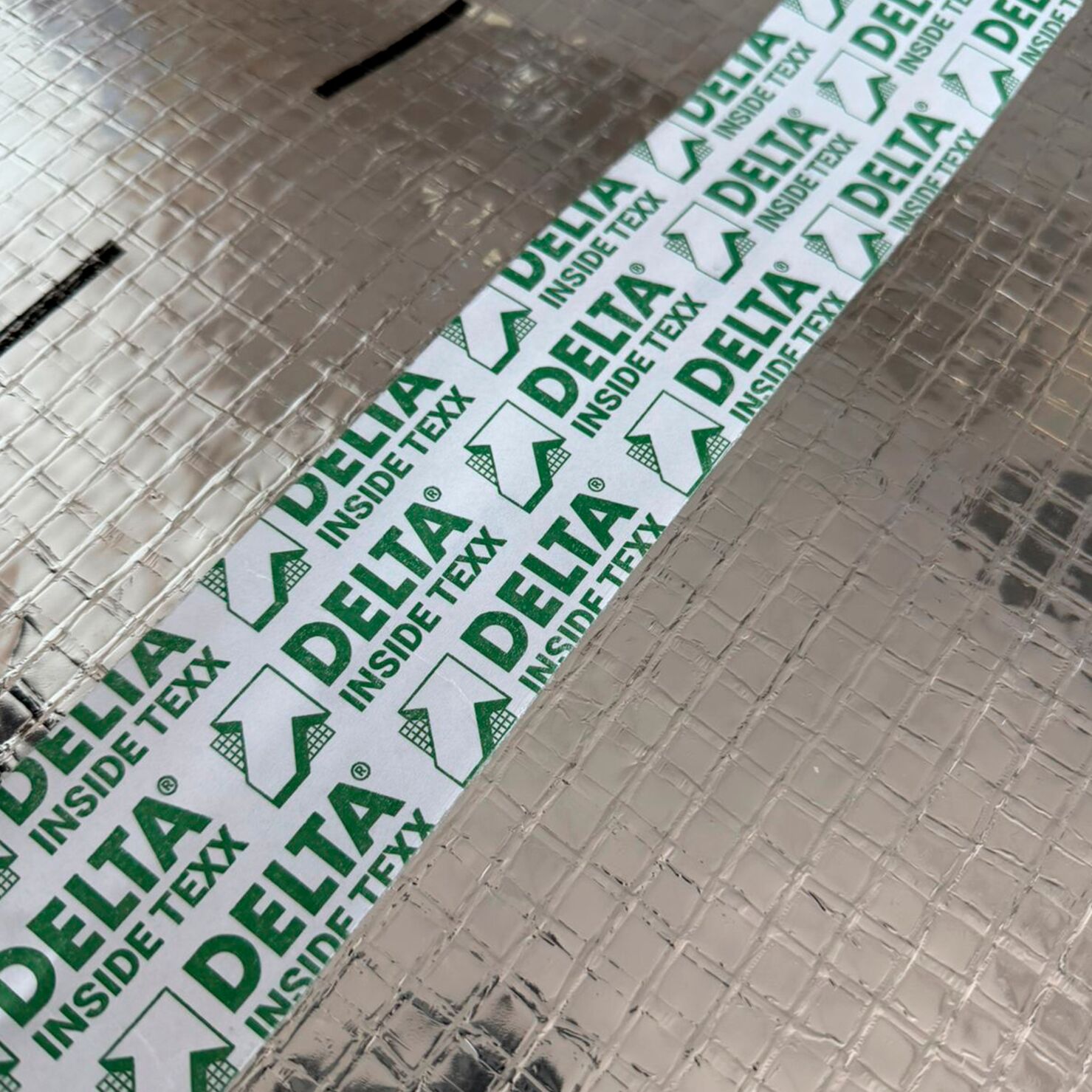 Скотч односторонний акриловый DELTA-INSIDE TEXX 60мм х 40м