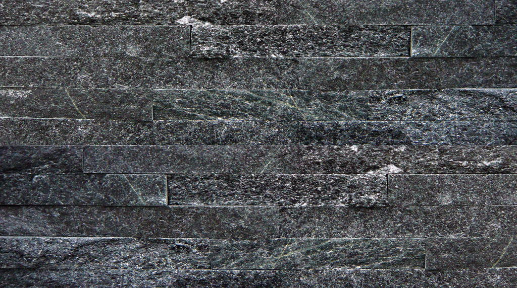 Панель из натурального камня Сланец кристаллический чёрный (Кварцит .