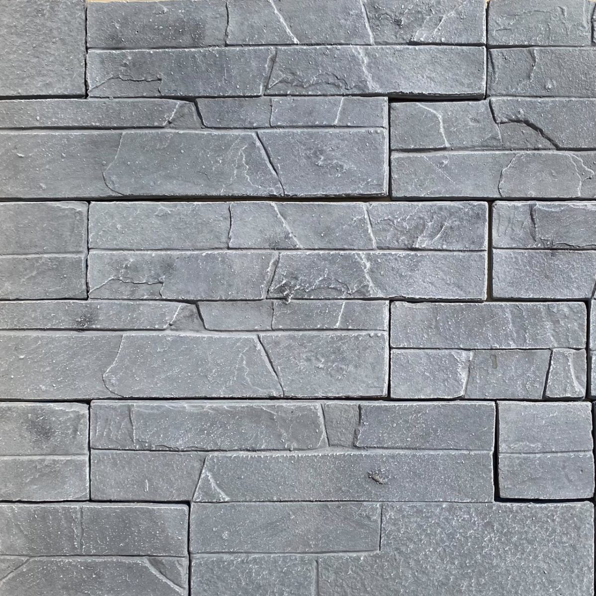 Искусственный облицовочный камень CraftStone Скалистый пласт, серый 03