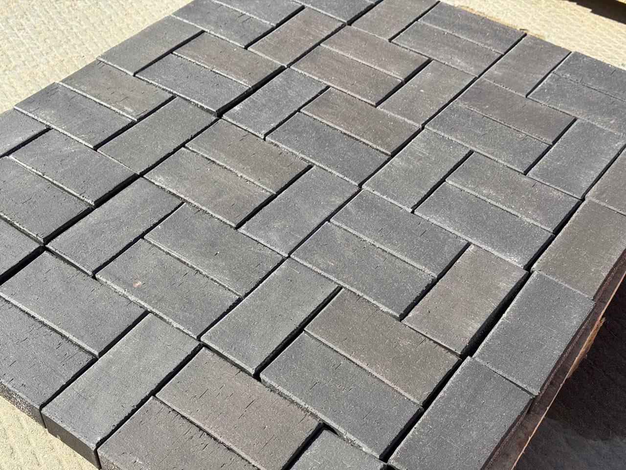 ЛСР Клинкер тротуарный 0.51NF графитовый МИКС 540шт (НКЗ) купить в Санкт-Петербурге