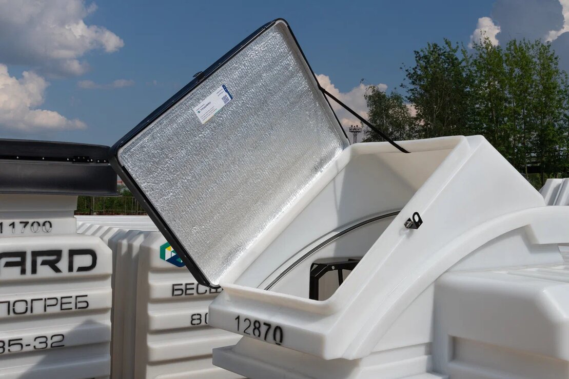 Емкость бесшовная Тингард PRESTIGE M 2500х1900х2700мм