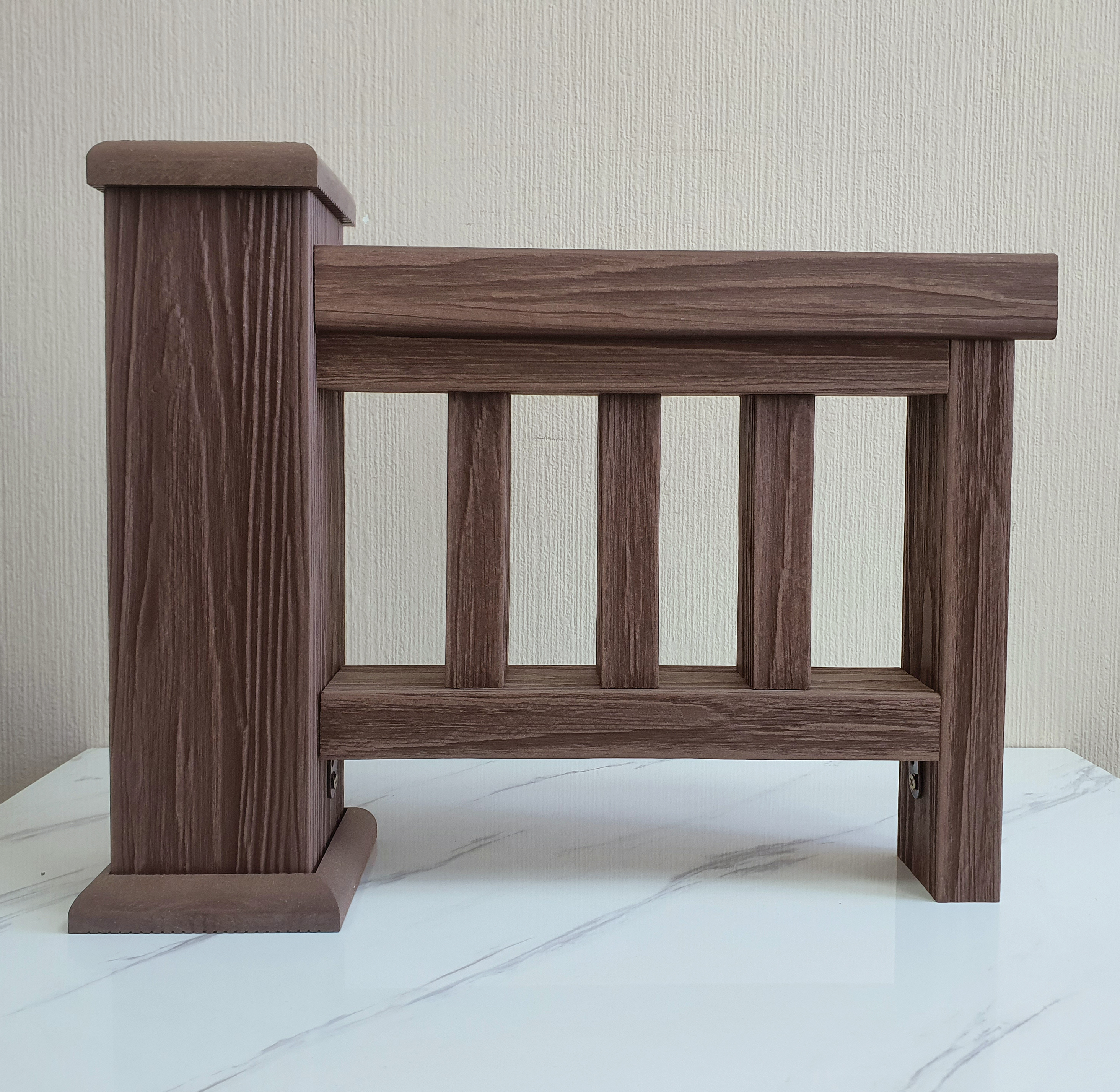 Подбалясенник ТЕРРАпол 3D Орех Милано 69х35х2400мм