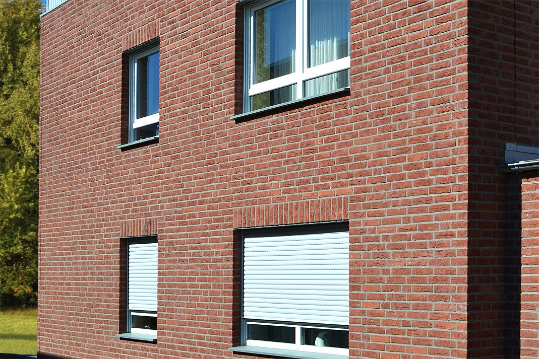 Плитка FORMBACK rot-braun NF 240x14x71мм Querenstede Roben купить в Санкт-Петербурге Плитка FORMBACK rot-braun NF 240x14x71мм Querenstede Roben