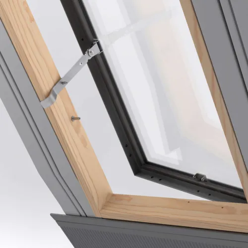 FE 4573 В400 Люк для холодной кровли с окладом Rooflite 45х73см купить в Санкт-Петербурге