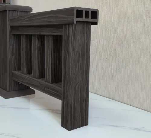 Подбалясенник ТЕРРАпол 3D Черное Дерево 69х35х2400мм купить в Санкт-Петербурге